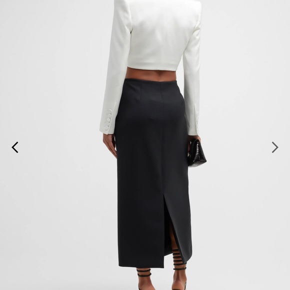 Parker Strong-Shoulder Double-Breasted Crop Blazer - Picture 3 of 7